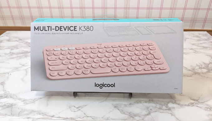 ワイヤレスキーボード、ロジックロールK380スモーキーピンク箱の写真